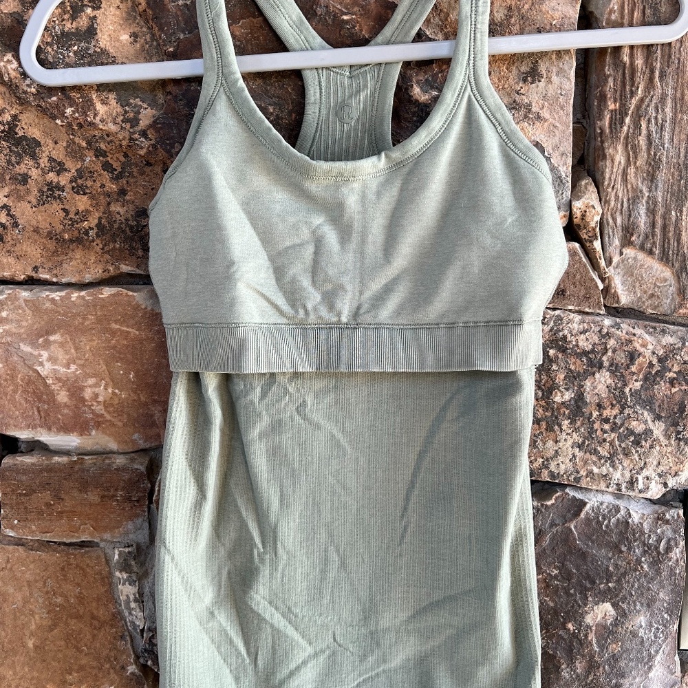 Lulu Lemon Ribbed racer back tank, sage green size s